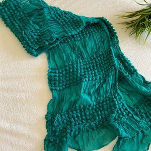 GORGEOUS OCEAN BLUE SCARF